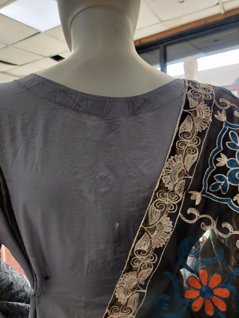 Grey Premium Cotton and 3PC Shalwar Kameez Ready to wear SS3146