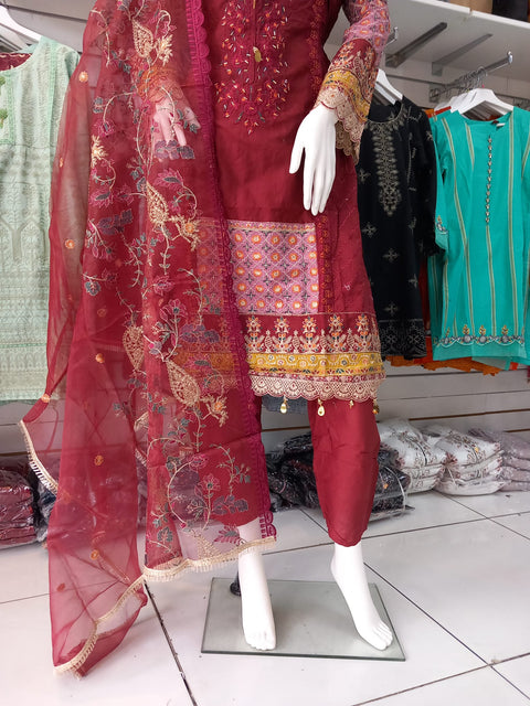 Maroon Premium Cotton and 3PC Shalwar Kameez Ready to wear SS3232