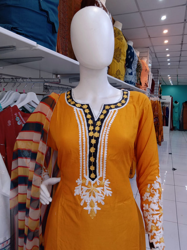 Mustard Linen 3PC Shalwar Kameez Dress SS3928