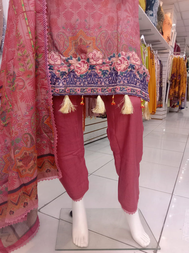 Pink Dhanak 3PC Shalwar Kameez Dress SS3926