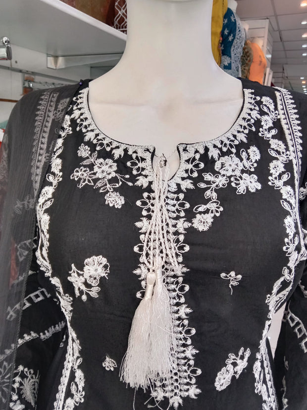 Black Bamber Cotton 3PC Shalwar Kameez Dress SS3935