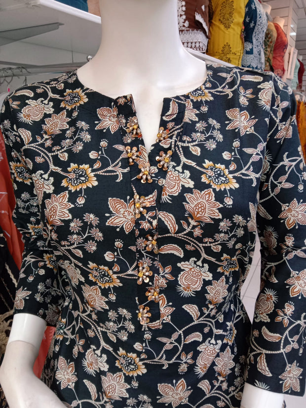 Embellished 2PC Soft Cotton Shalwar Kameez Dress SS3940