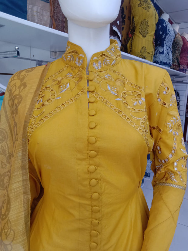 Mustard Cotton Cambric Readymade Shalwar Kameez 3PC SS3958