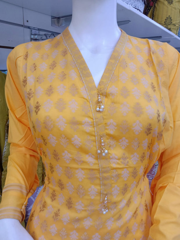 Khaadi 2pc Banarsi Cotton Shalwar Kameez Dress SS3970