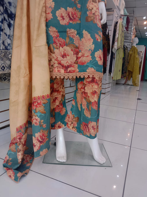 Summer Lawn 3PC Shalwar Kameez Dress SS4011