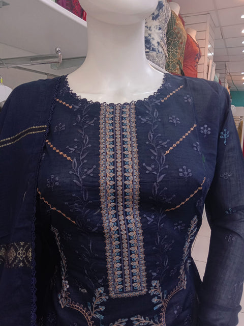Summer Lawn 3PC Shalwar Kameez Dress SS4013