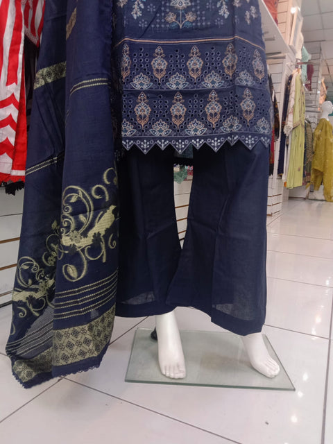 Summer Lawn 3PC Shalwar Kameez Dress SS4013