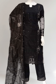 Black Cambric Readymade Shalwar Kameez 3PC SS3981